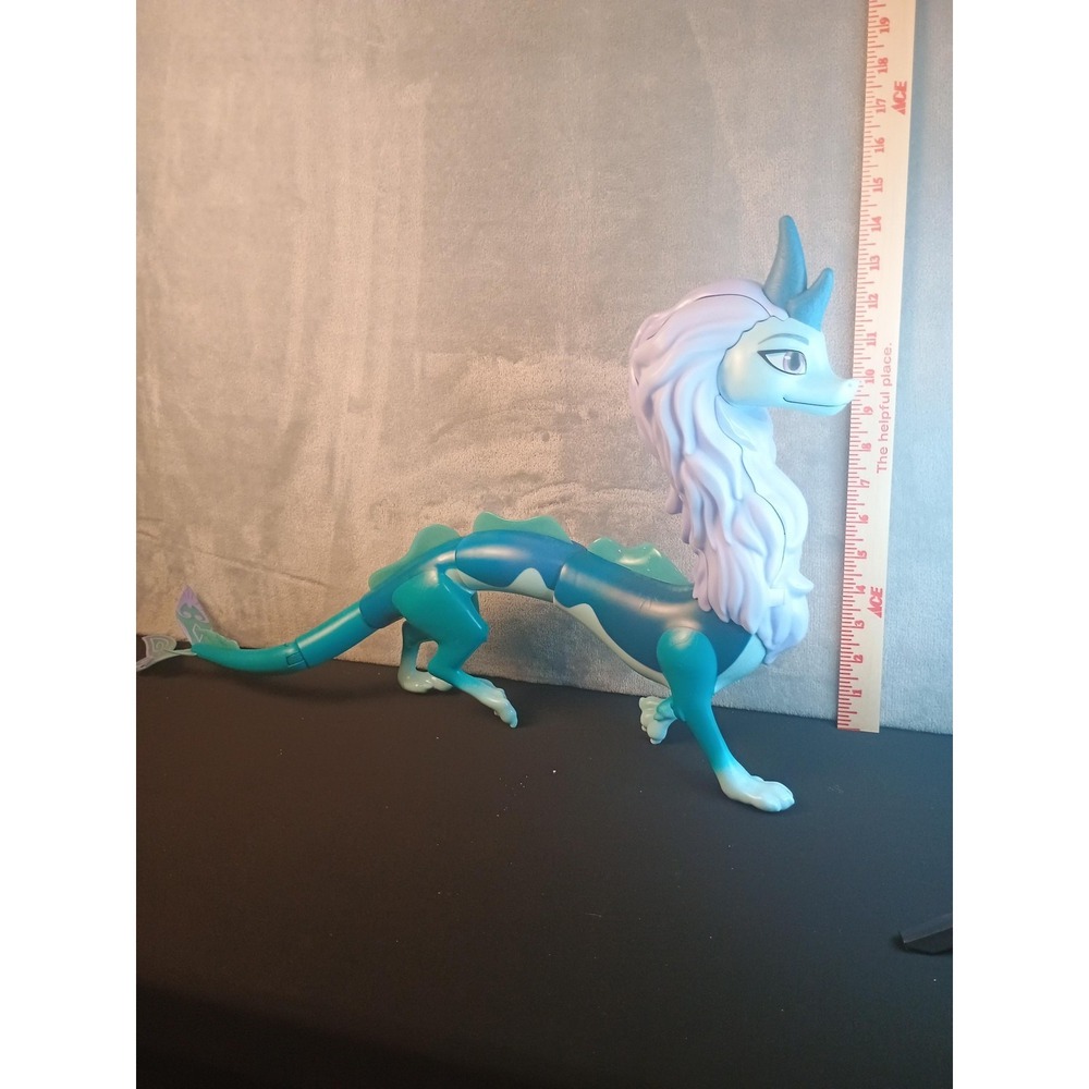 Disney Raya And The Last Dragon Sisu Large Action Figure Hasbro F2941 Kids Toy